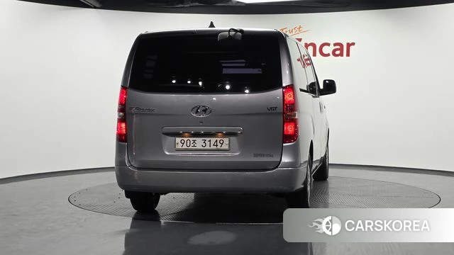 Hyundai The New Grand Starex id 3873416 из Кореи 14