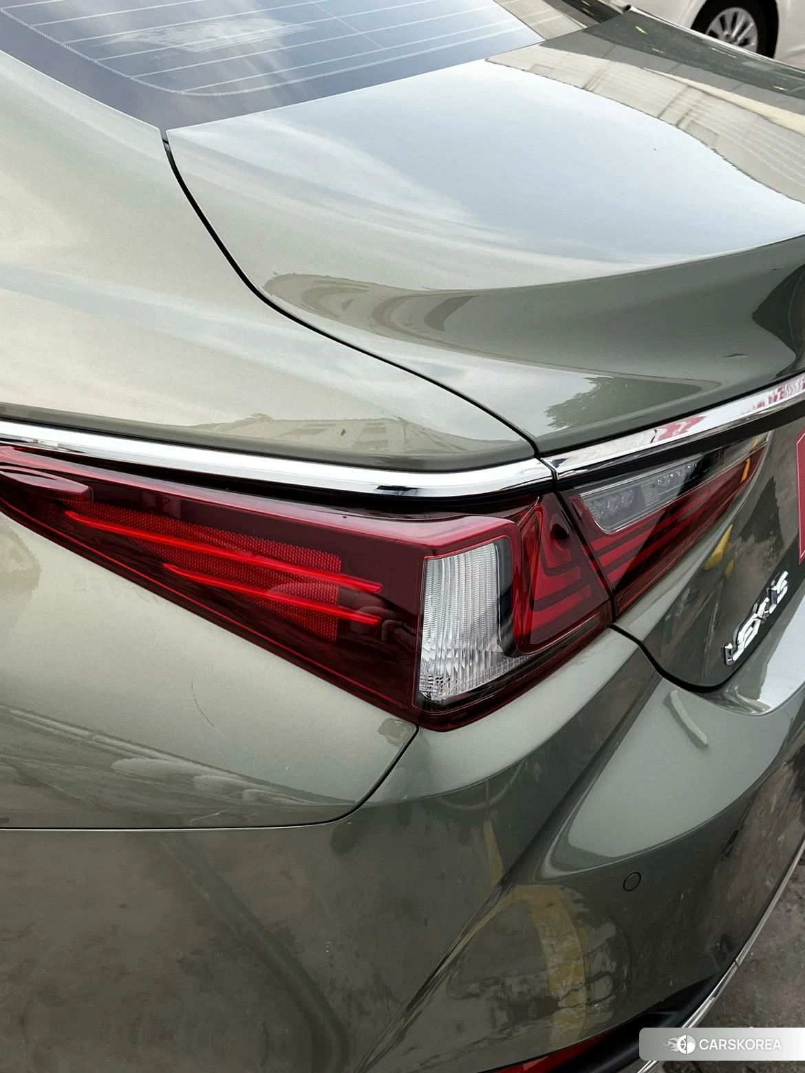 Lexus ES id 4486407 из Китая 22