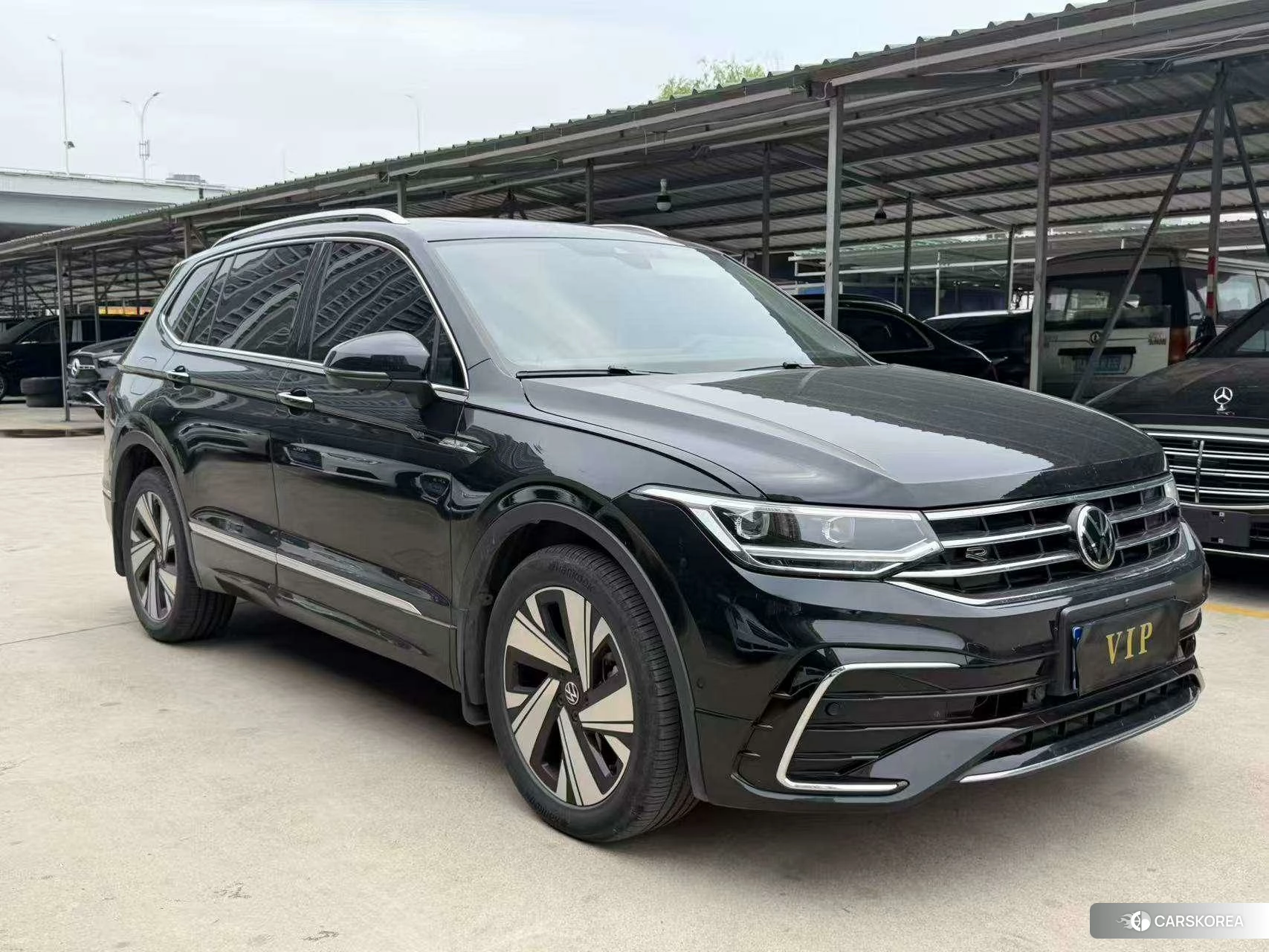 Volkswagen Tiguan L 2022 Черный из Китая, фото 4