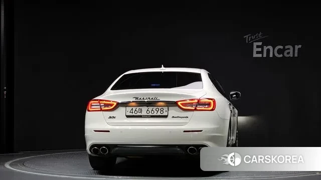 Maserati Quattroporte id 2971287 из Кореи 14