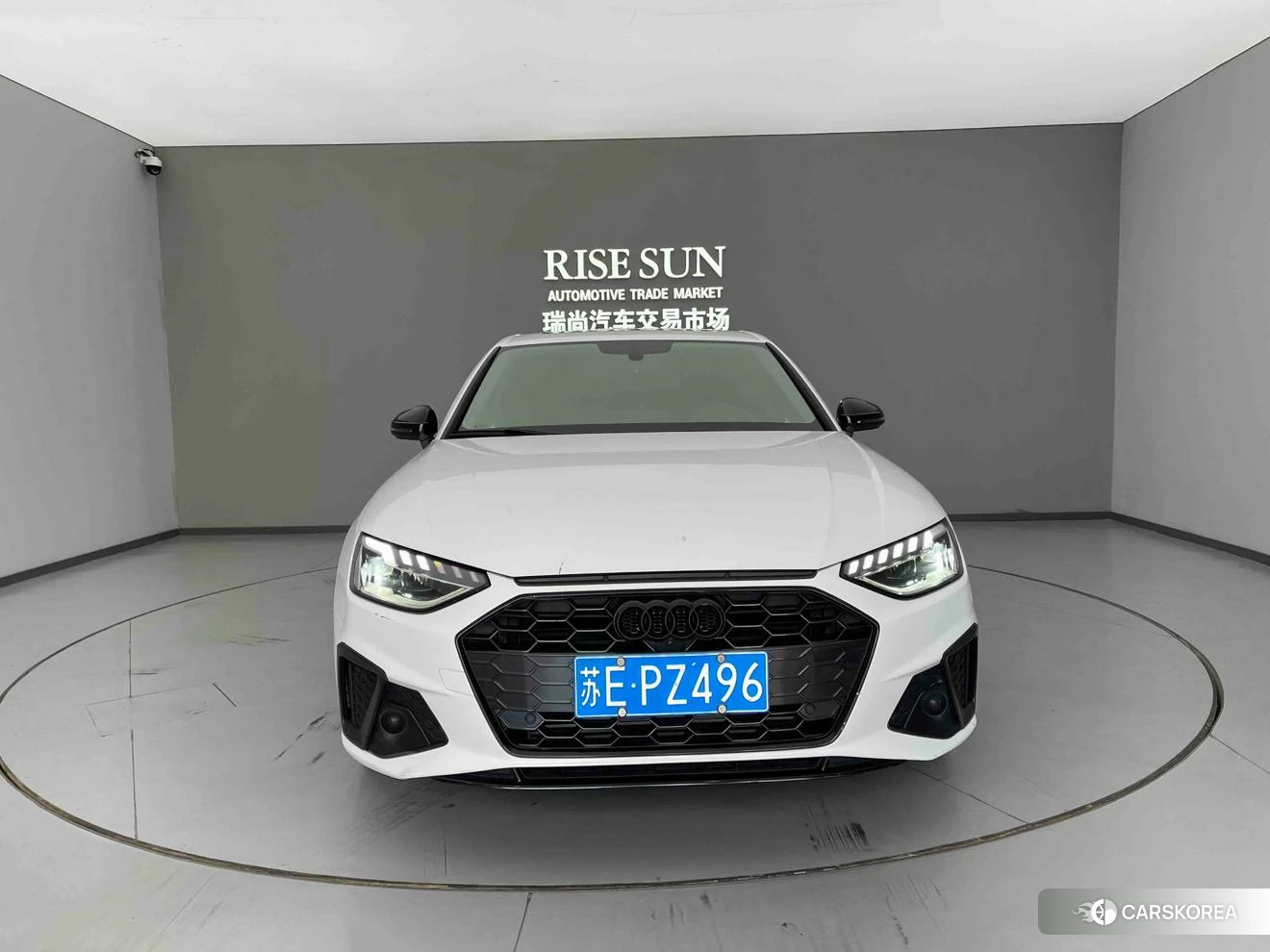 Audi A4L id 4498696 из Китая 16