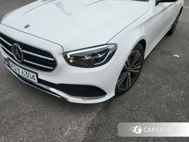 Mercedes-Benz E-Class W213 2021 Белый из Кореи, фото 4