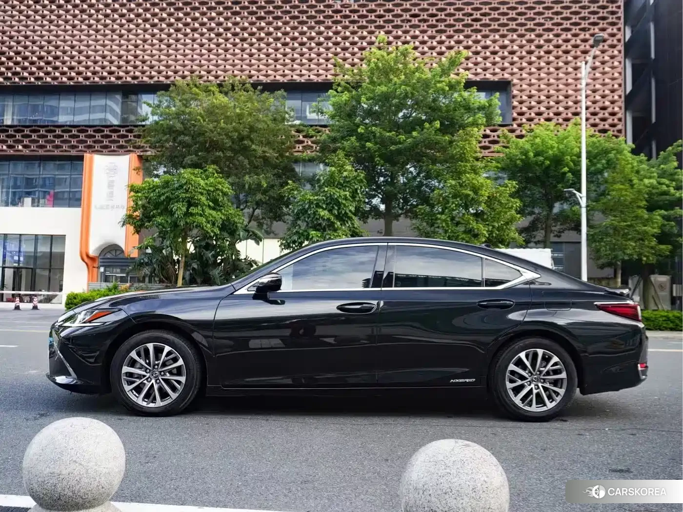 Lexus ES id 4622539 из Китая 12