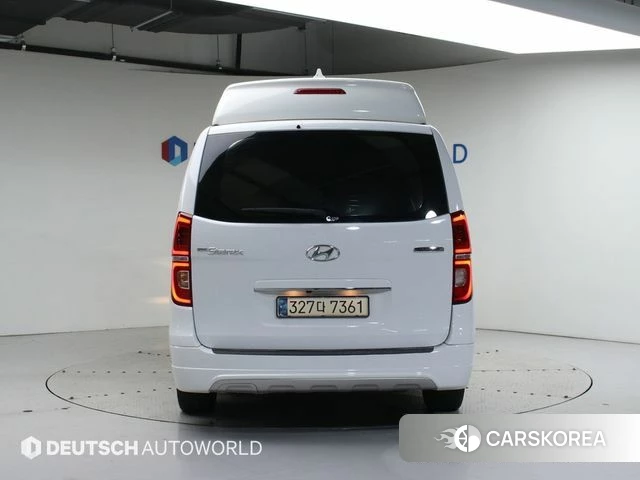 Hyundai The New Grand Starex id 4551592 из Кореи 12