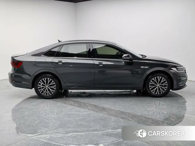 Volkswagen Sagitar id 4273116 из Китая 14