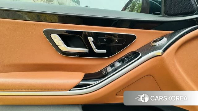 Mercedes-Benz S-class id 4278807 из Китая 12