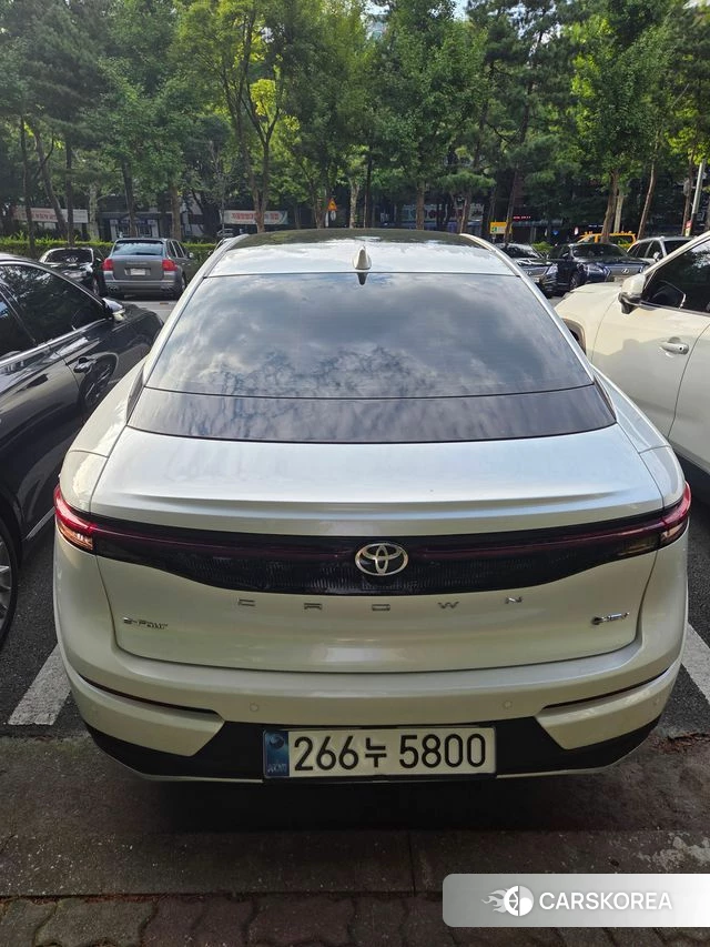 Toyota Crown Crossover 2025 Белый из Кореи, фото 4