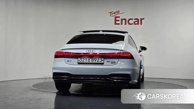 Audi A7 (4K) id 4344988 из Кореи 14