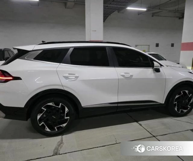 Kia Sportage 5th Generation 2022 Белый из Кореи, фото 4