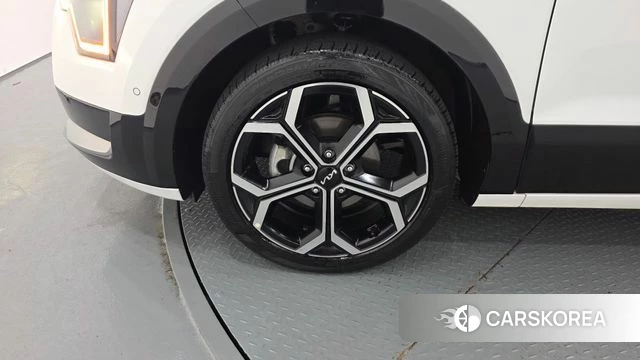 Kia Di Ol Nu Niro id 4640748 из Кореи 25