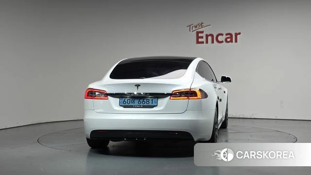 Tesla Model S id 4470985 из Кореи 14