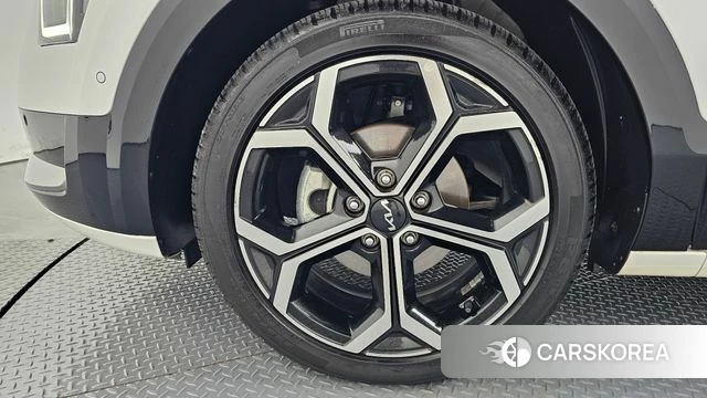 Kia Di Ol Nu Niro id 4768619 из Кореи 27