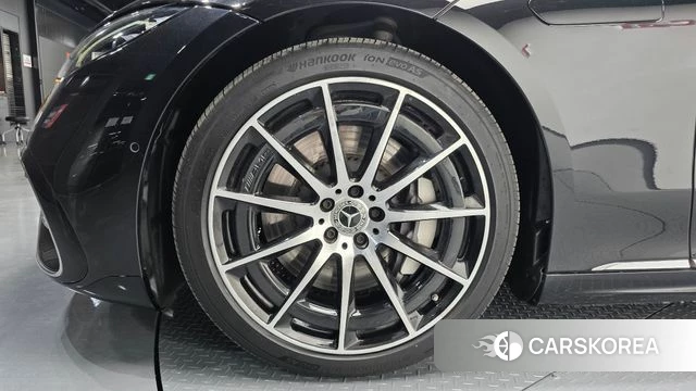 Mercedes-Benz EQS V297 id 4501032 из Кореи 31