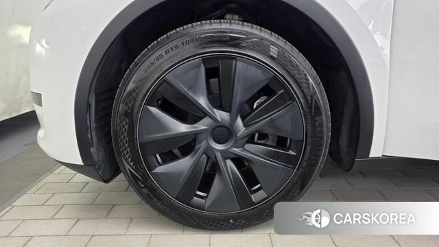Tesla Model Y id 4408133 из Кореи 29