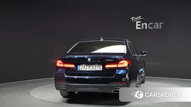 BMW 5 Series (G30) id 3765027 из Кореи 14