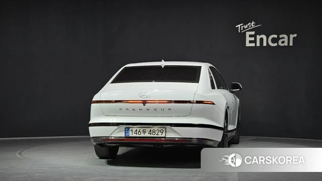 Hyundai Grandeur Hybrid (GN7) id 4194767 из Кореи 29