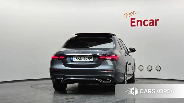 Mercedes-Benz E-Class W213 id 4572834 из Кореи 28