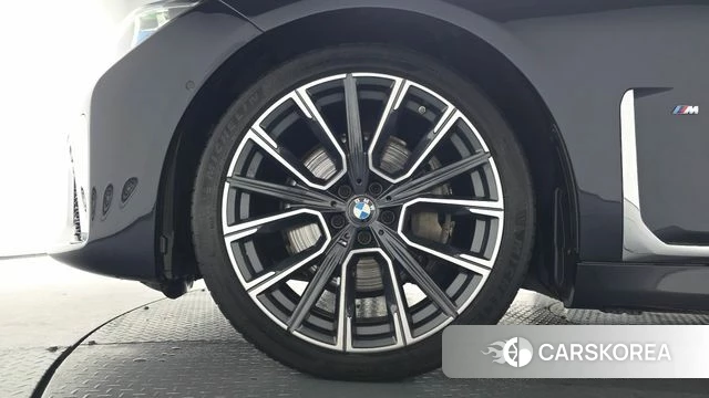 BMW 7 Series (G11) id 4619446 из Кореи 34