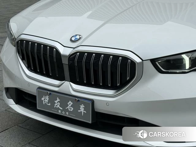 BMW 5 series id 3944904 из Китая 23