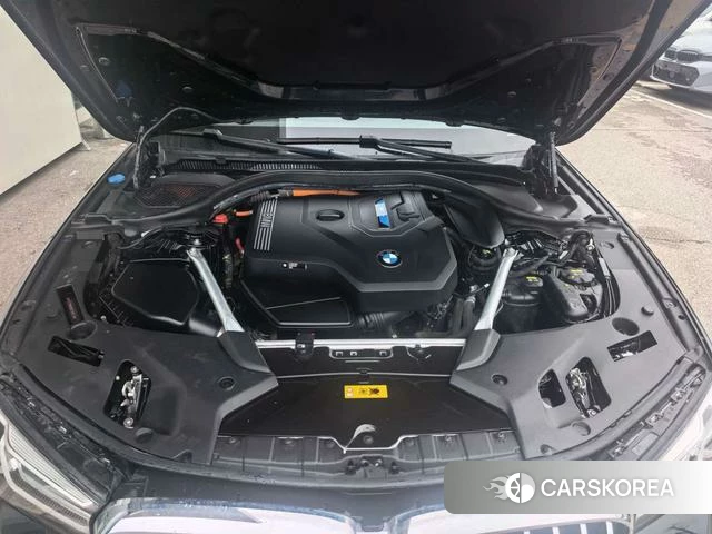 BMW 5 series PHEV id 4266068 из Китая 8