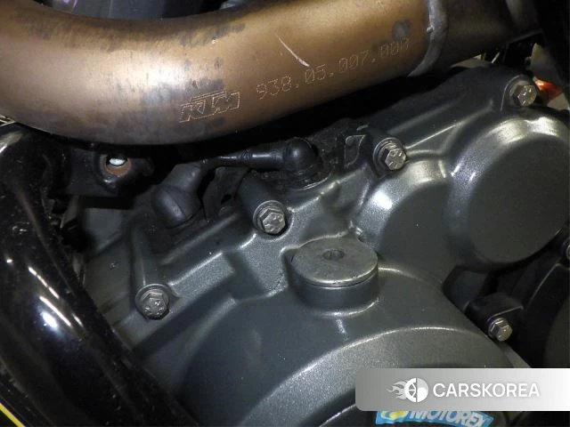 Engine photo