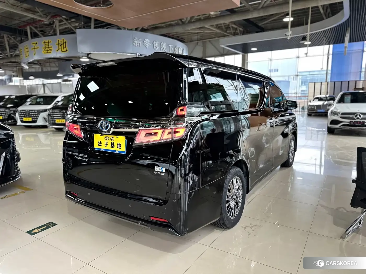 Toyota Vellfire id 4583753 из Китая 22