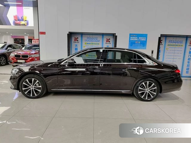 Mercedes-Benz E-class PHEV 2023 Коричневый из Китая, фото 5