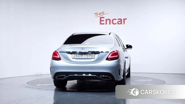 Mercedes-Benz C-Class W205 id 4524921 из Кореи 28