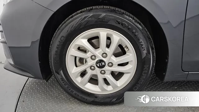 Kia Come New K3 id 3598593 из Кореи 14