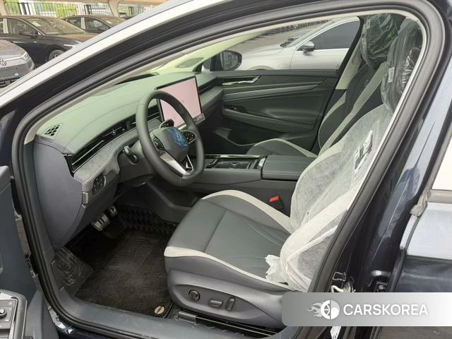 Volkswagen ID.7 VIZZION 2026 Синий из Китая, фото 6