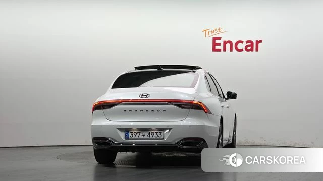 Hyundai The New Grandeur IG id 4712184 из Кореи 31