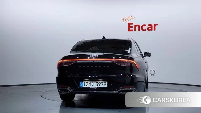 Hyundai The New Grandeur IG id 3843755 из Кореи 14