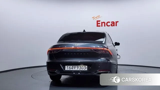 Hyundai The New Grandeur IG id 3402486 из Кореи 14