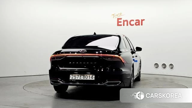 Hyundai The New Grandeur IG id 4410513 из Кореи 14