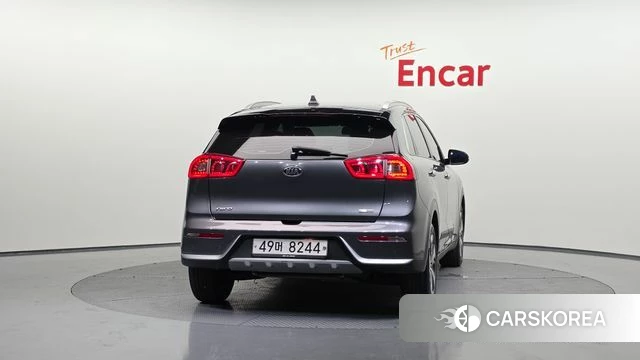 Kia Niro id 4502794 из Кореи 30