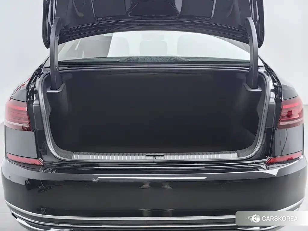 Volkswagen Passat id 4607102 из Китая 18