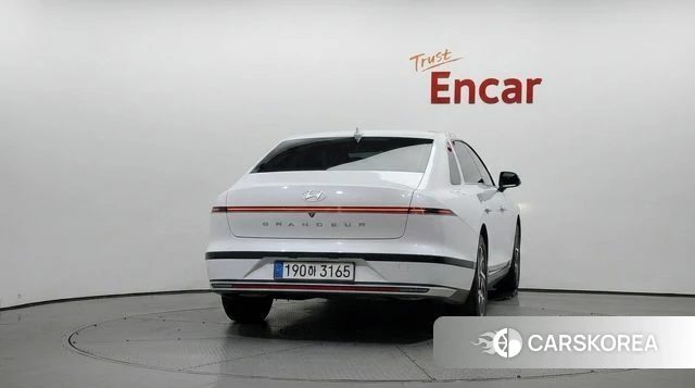 Hyundai Grandeur (GN7) id 4706691 из Кореи 14