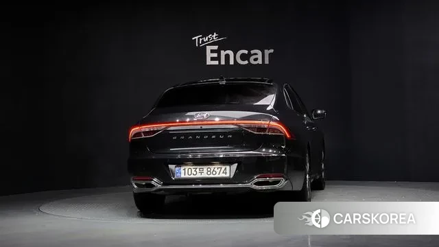 Hyundai The New Grandeur IG id 3676620 из Кореи 14