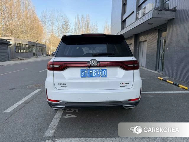 Chang'an CS95 2021 Белый из Китая, фото 6