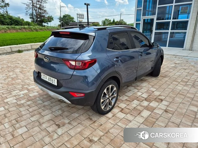 Kia Stonic id 4574138 из Кореи 14