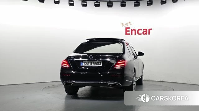 Mercedes-Benz E-Class W213 id 4542596 из Кореи 26