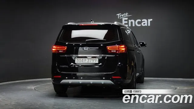 Kia The New Carnival id 2818224 из Кореи 14