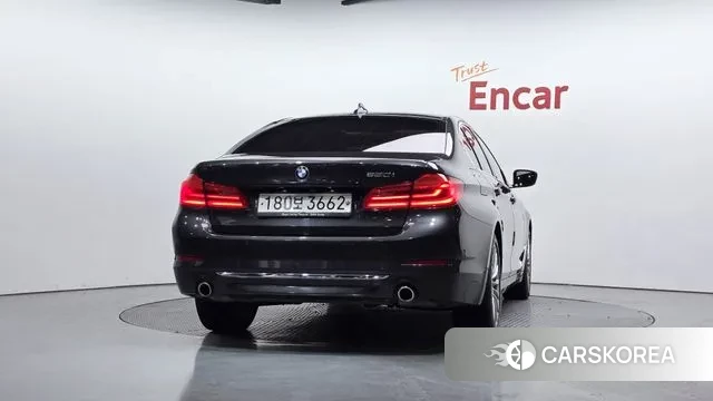 BMW 5 Series (G30) id 3718094 из Кореи 14