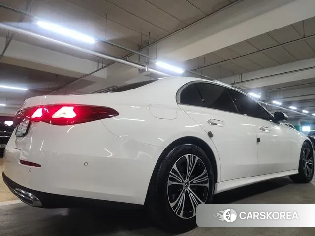 Mercedes-Benz E-Class W214 id 3705702 из Кореи 14