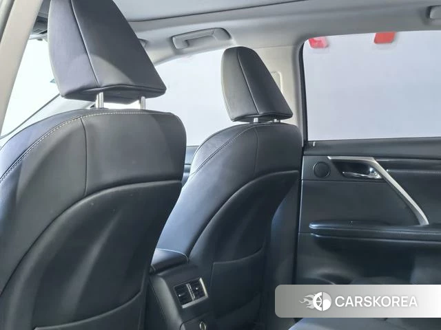 Lexus RX id 4208749 из Китая 17