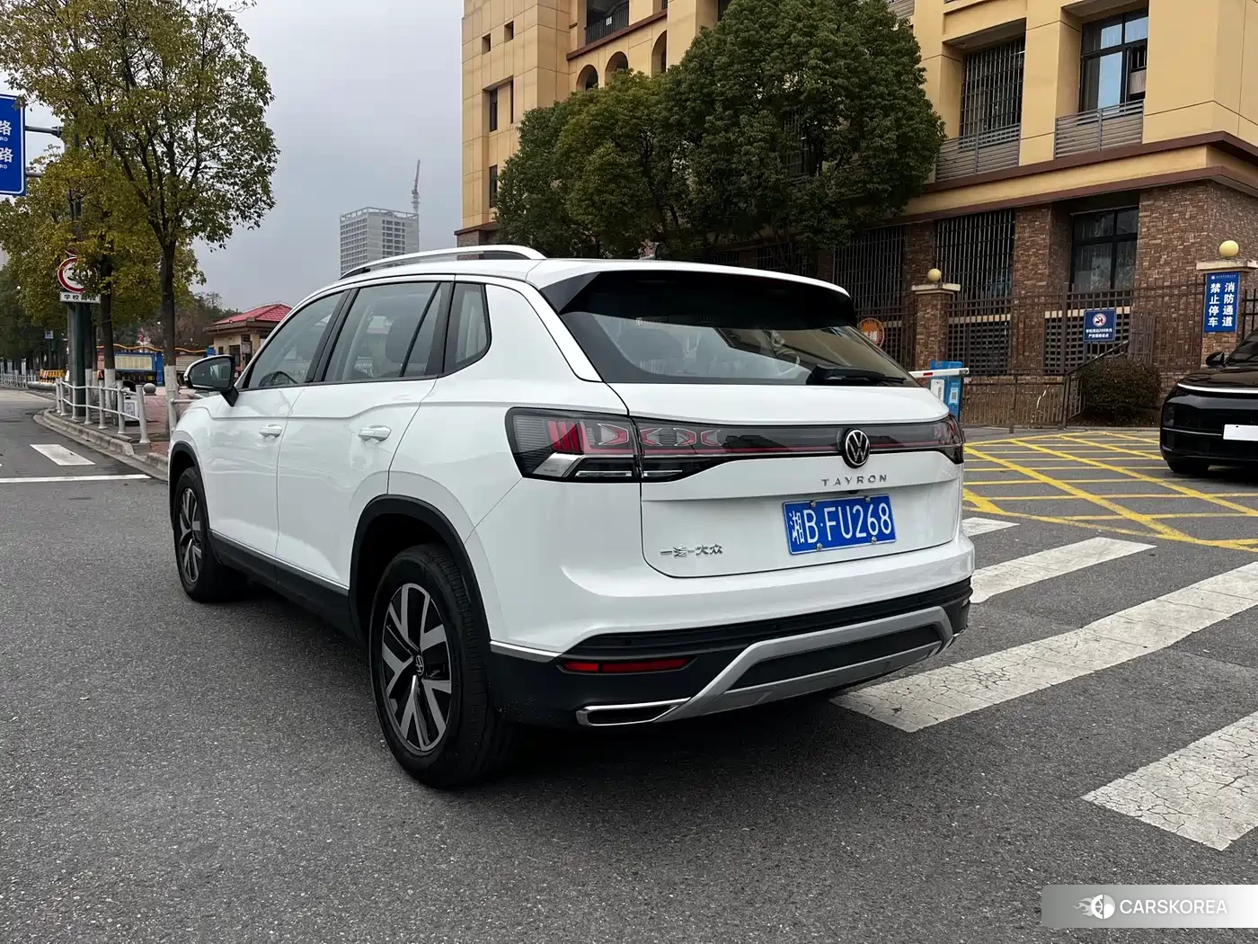 Volkswagen Tayron 2026 Белый из Китая, фото 4