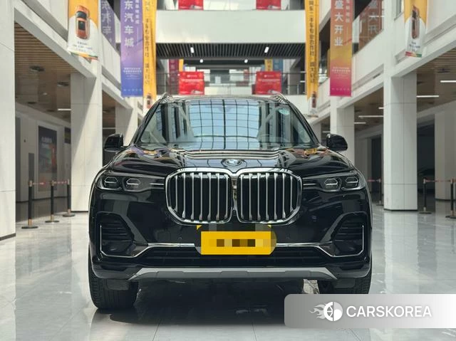 BMW X7 id 4260402 из Китая 7