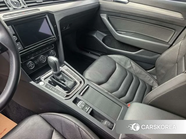 Volkswagen CC id 4238807 из Китая 18