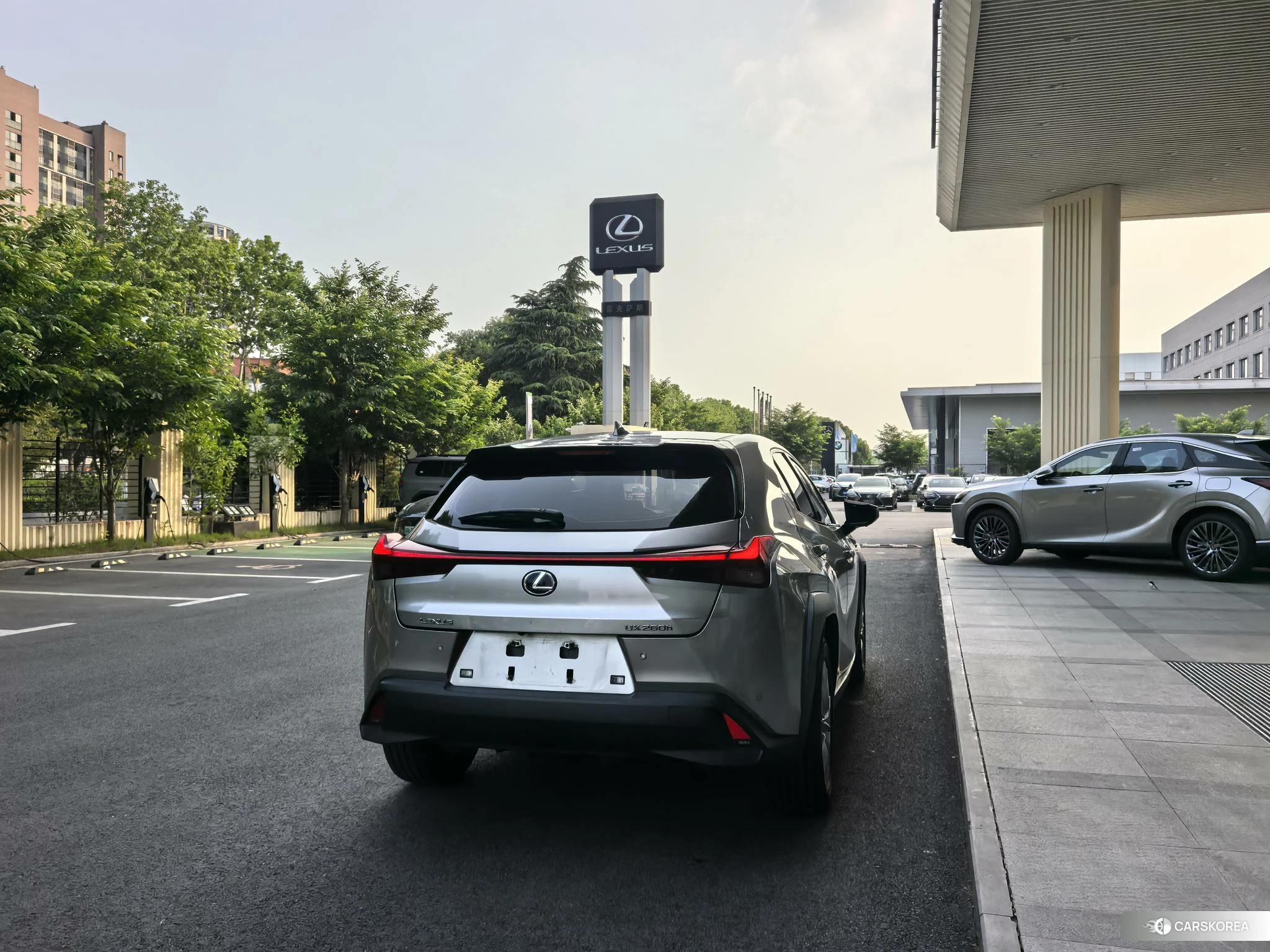 Lexus UX id 4440982 из Китая 11