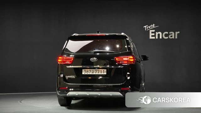 Kia The New Carnival id 3860944 из Кореи 14